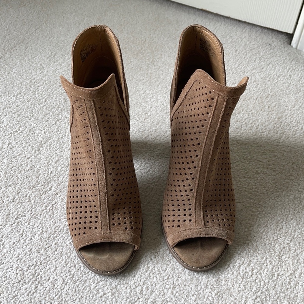 Lucky Brand open toe booties.